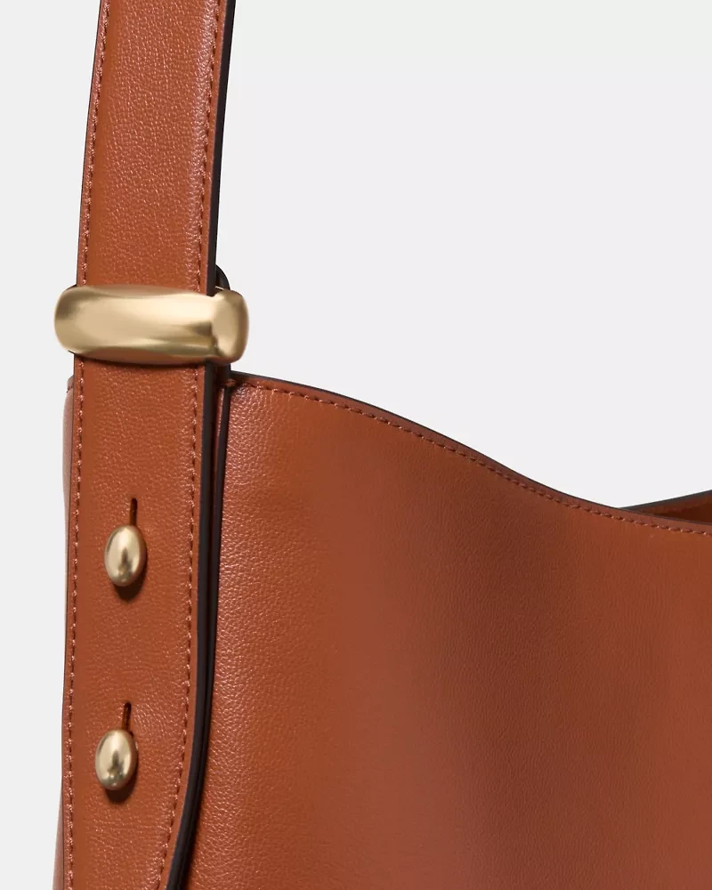 Halo Bucket Bag