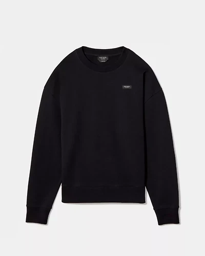 Essential Logo Sweatshirt