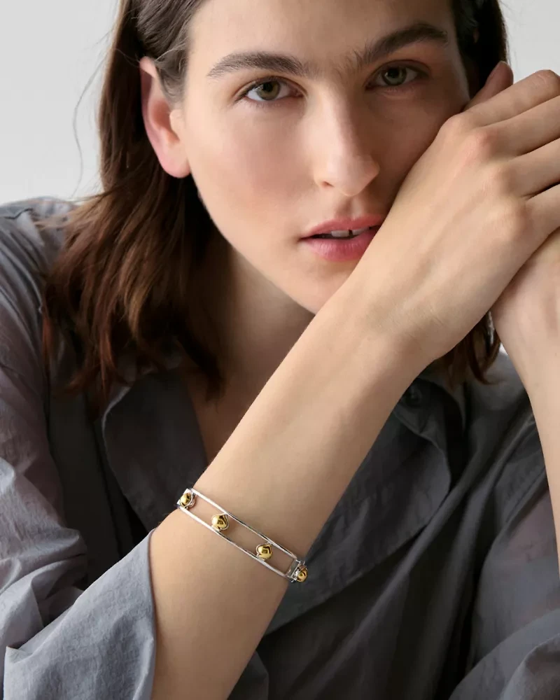 Sculpted Spade Cut Out Bangle