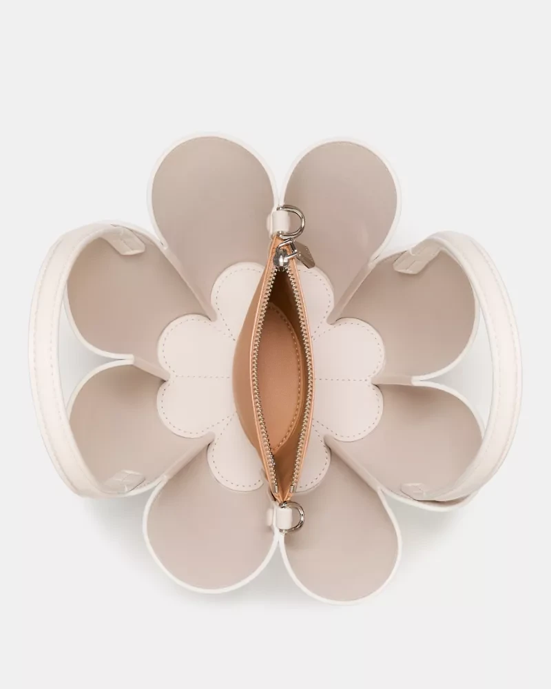 The Spade Flower Bucket Bag