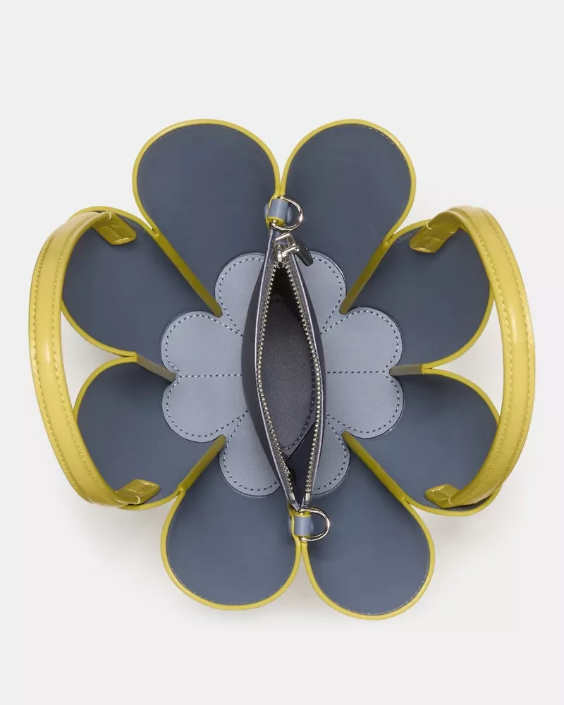 The Spade Flower Bucket Bag