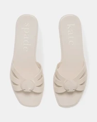 Sculpted Spade Jelly Sandals