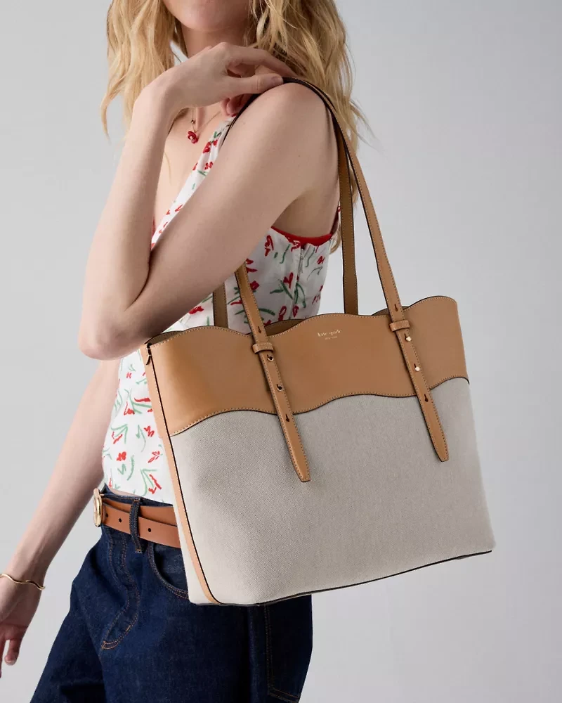Do It All Wavy Canvas Tote Bag