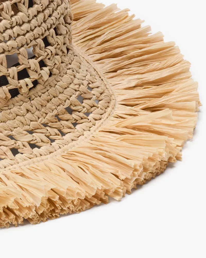 Fringe Spade Cloche