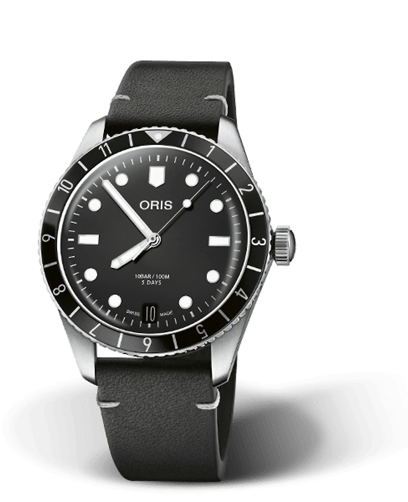 Shop divers sixty?five 12h calibre 400 in Canada | La Maison Monaco