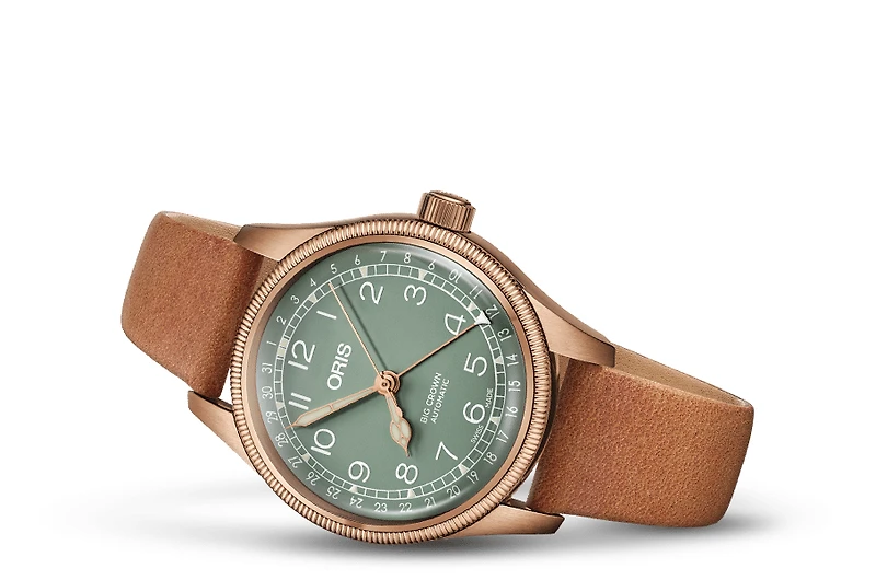 Shop big crown bronze pointer date in Canada | La Maison Monaco