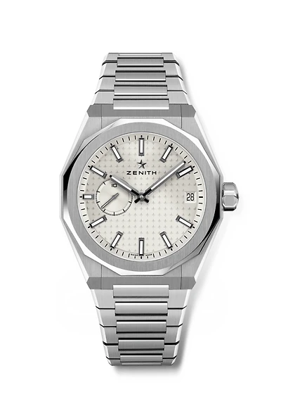 Shop defy skyline in Canada | La Maison MonacoShop