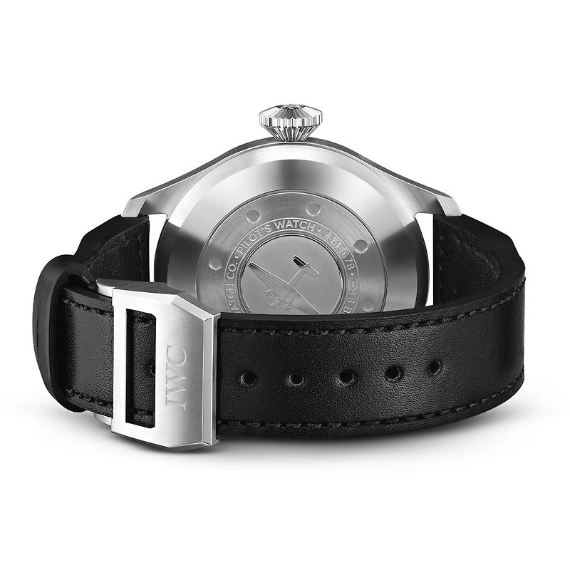 Shop big pilot’s watch in Canada | La Maison Monaco