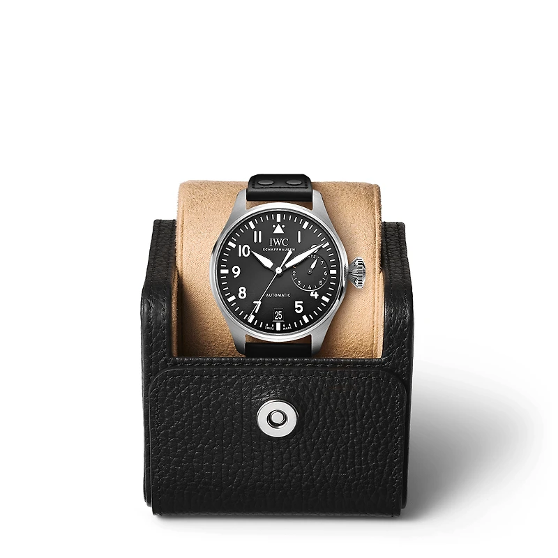 Shop big pilot’s watch in Canada | La Maison Monaco