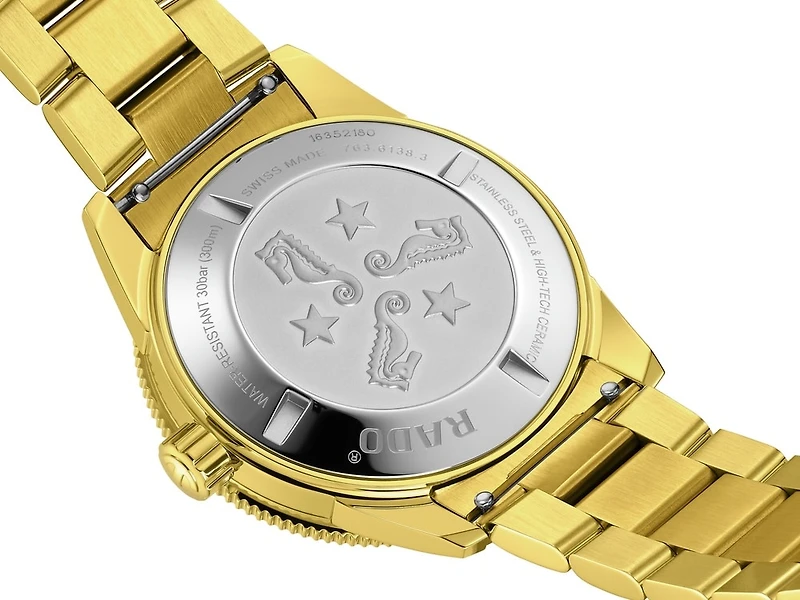 Shop captain cook automatic – r32136323 in Canada | La Maison Monaco