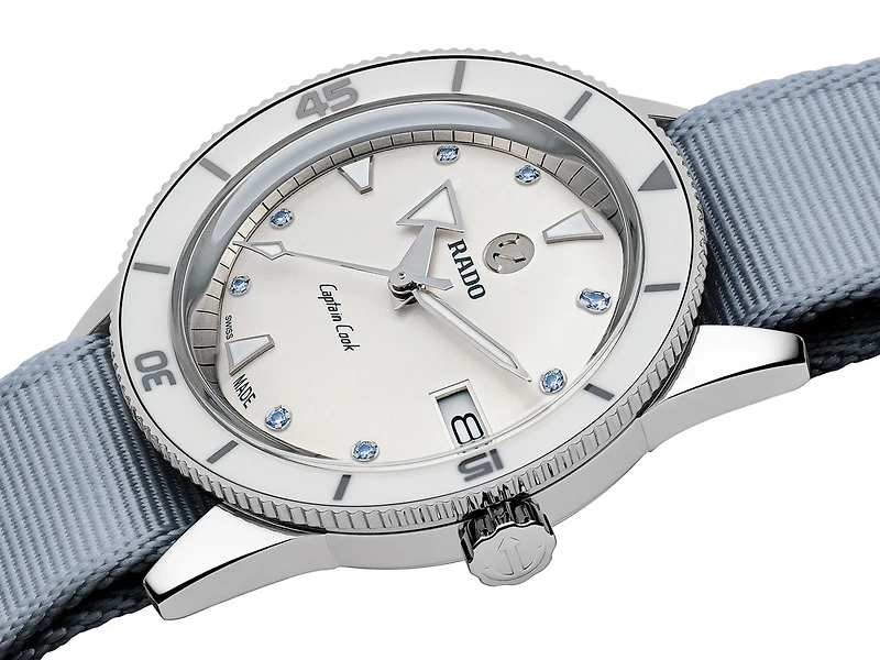 Shop captain cook automatic – r32500718 in Canada | La Maison Monaco