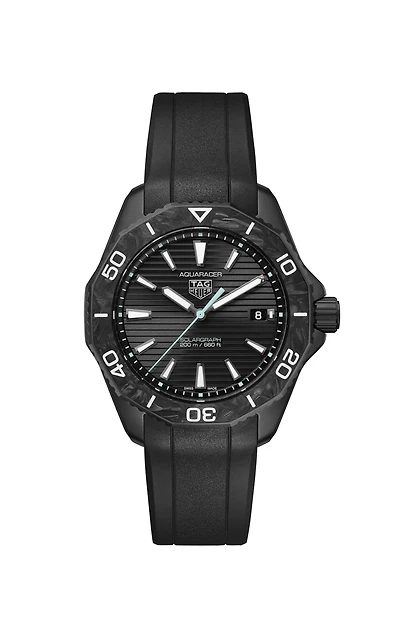 Shop tag heuer aquaracer professional 200 solargraph in Canada | La Maison Monaco