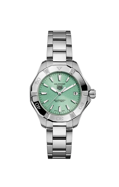 Shop tag heuer aquaracer professional 200 solargraph in Canada | La Maison Monaco