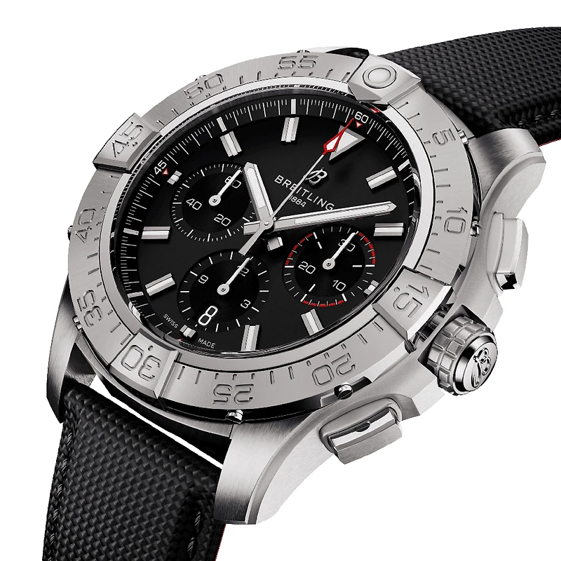 Shop avenger b01 chronograph 44 in Canada | La Maison Monaco