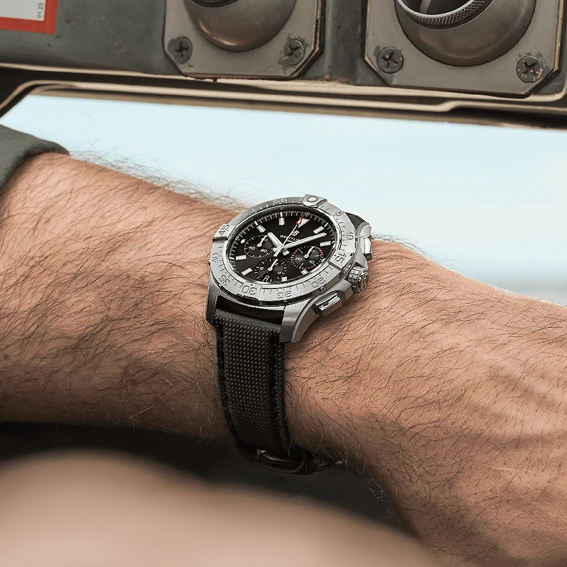 Shop avenger b01 chronograph 44 in Canada | La Maison Monaco