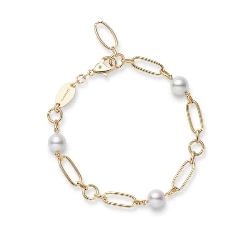 Shop m code akoya cultured pearl bracelet in 18k yellow gold in Canada | La Maison Monaco