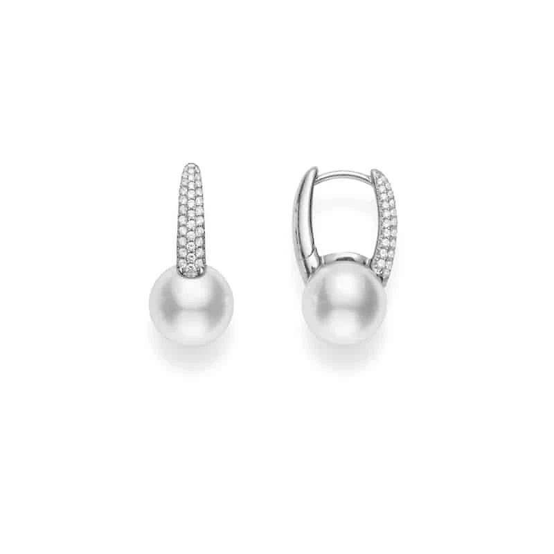 Shop classic elegance akoya cultured pearl earring with diamond in Canada | La Maison Monaco
