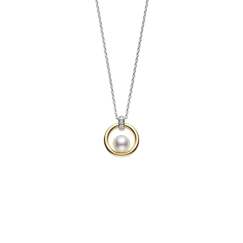 Shop akoya cultured pearl circle pendant in Canada | La Maison Monaco