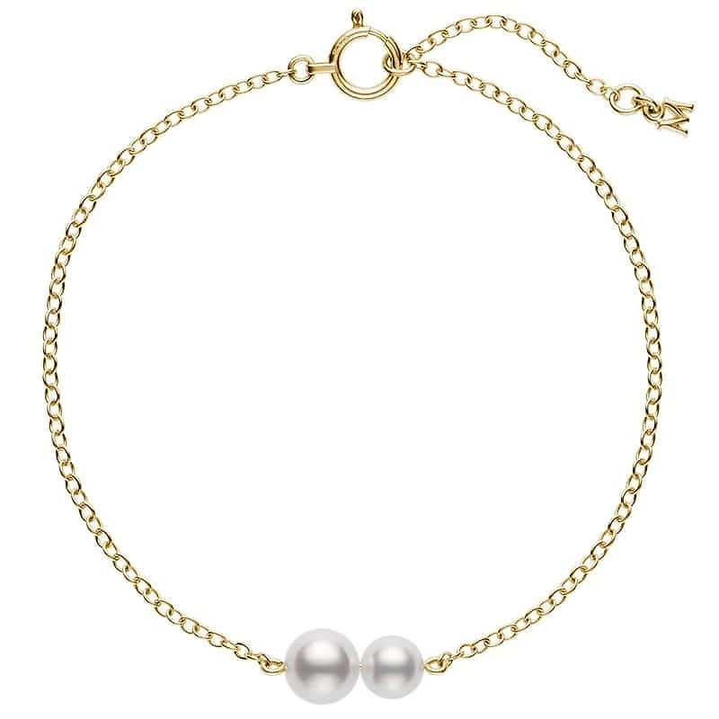Shop akoya cultured pearl station bracelet in 18k yellow gold in Canada | La Maison Monaco