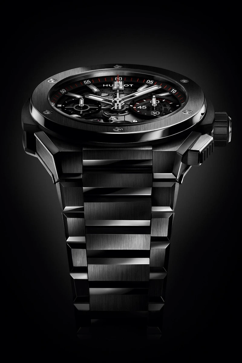 Shop big bang integrated black magic 42 mm in Canada | La Maison MonacoShop