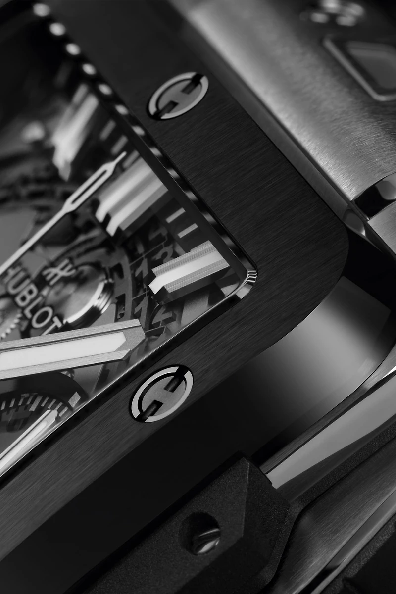 Shop square bang unico titanium ceramic 42 mm in Canada | La Maison MonacoShop