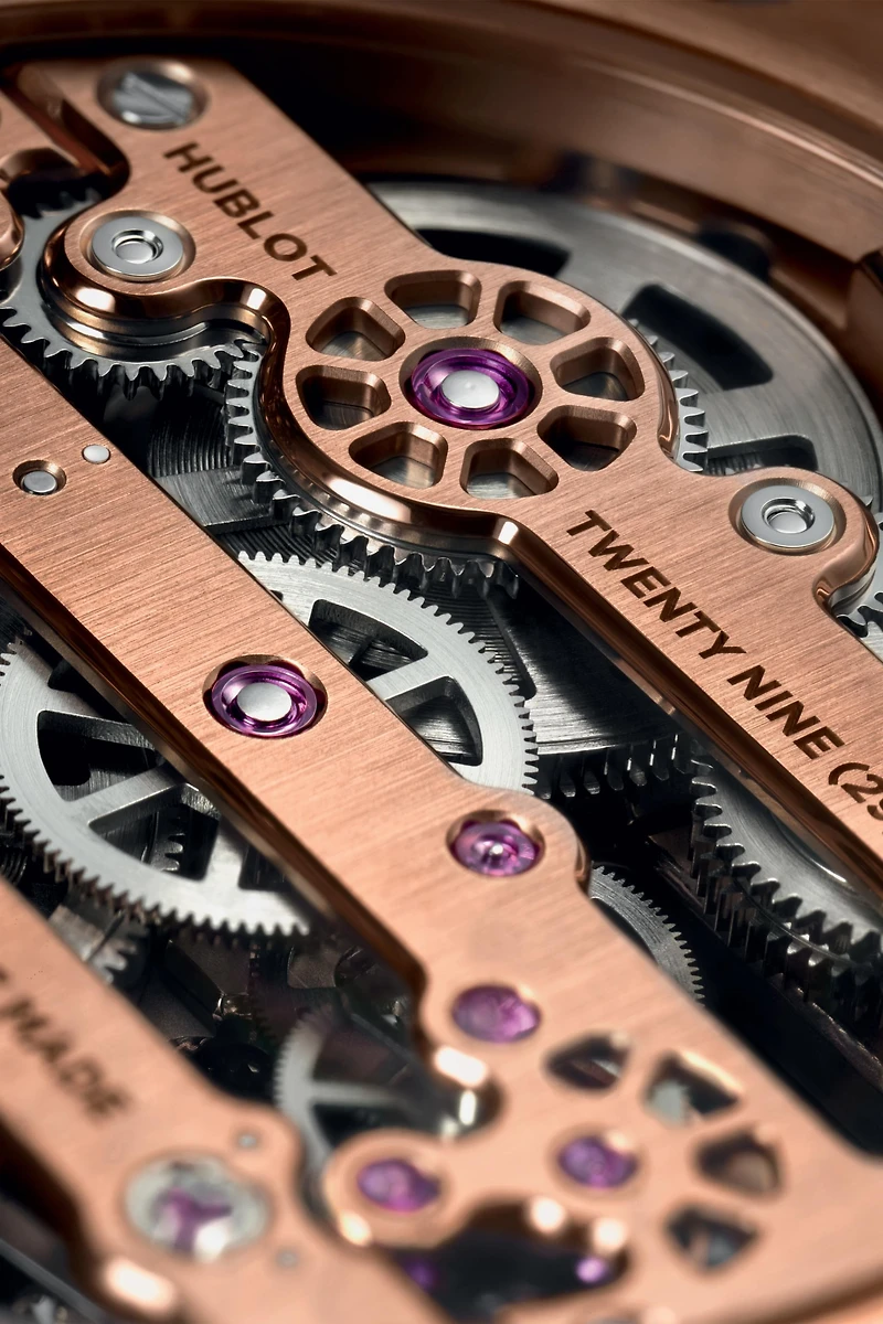 Shop big bang meca-10 king gold 42 mm in Canada | La Maison MonacoShop