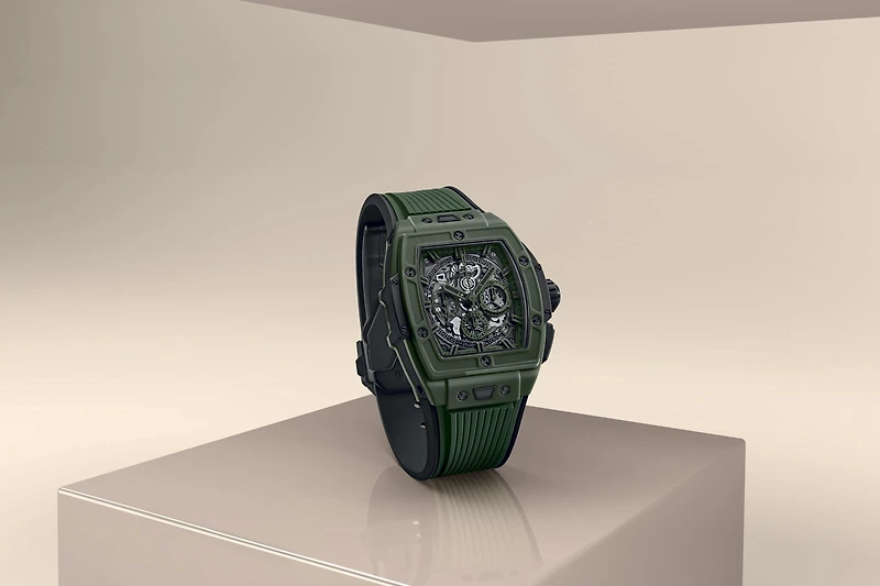 Shop spirit of big bang dark green ceramic 42mm in Canada | La Maison MonacoShop