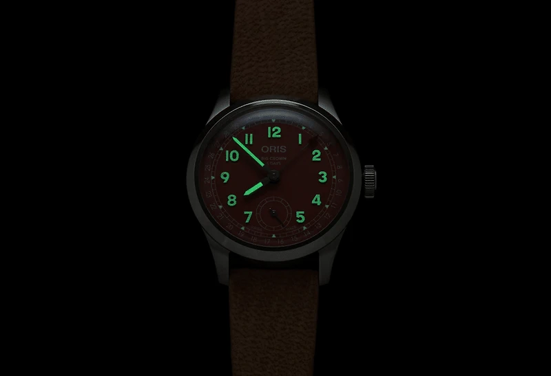 Shop big crown pointer date calibre 403 in Canada | La Maison Monaco