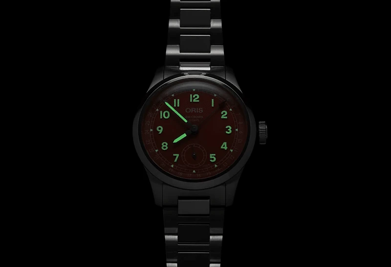 Shop big crown pointer date calibre 403 in Canada | La Maison Monaco