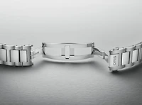 Shop big crown diamonds in Canada | La Maison Monaco
