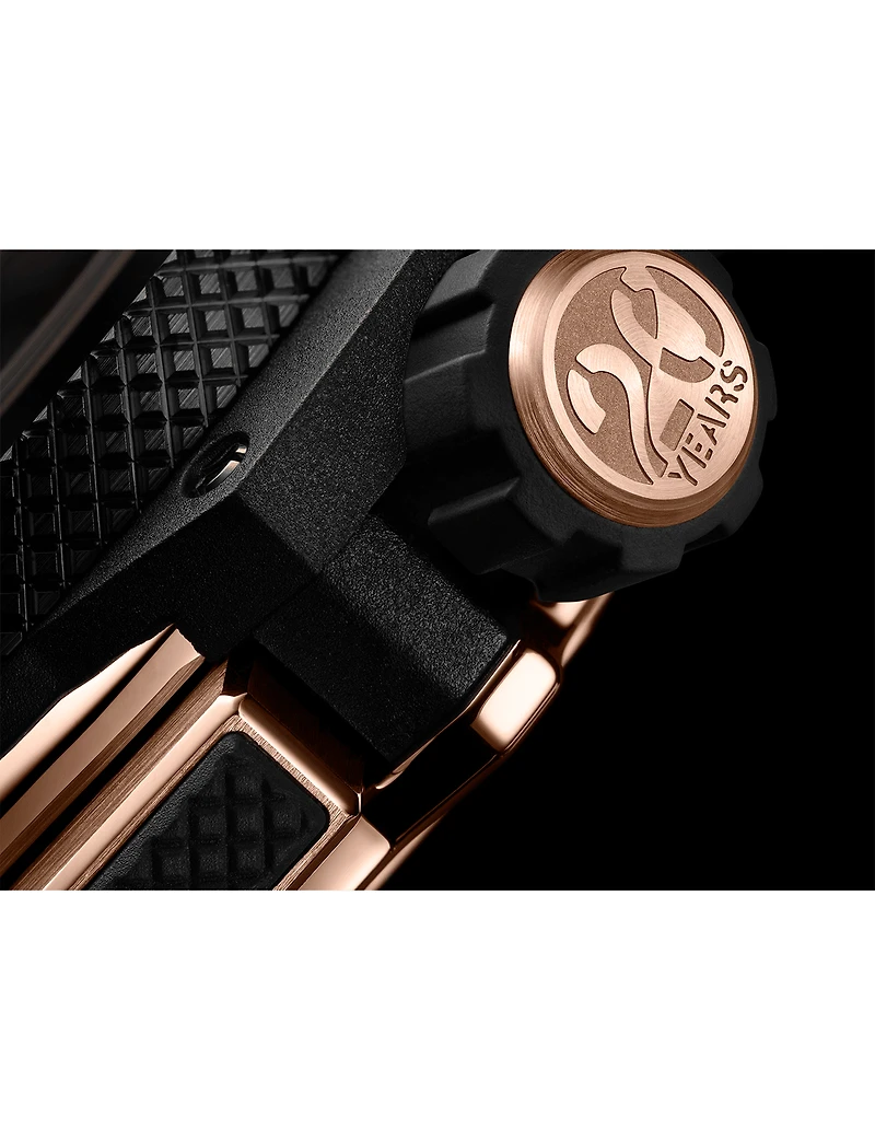 Shop big bang 20th anniversary king gold ceramic 43mm in Canada | La Maison MonacoShop