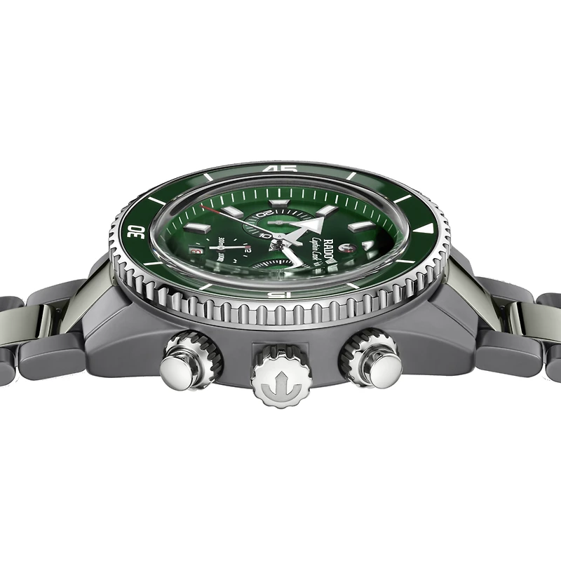 Shop captain cook high-tech ceramic automatic chronograph in Canada | La Maison MonacoShop
