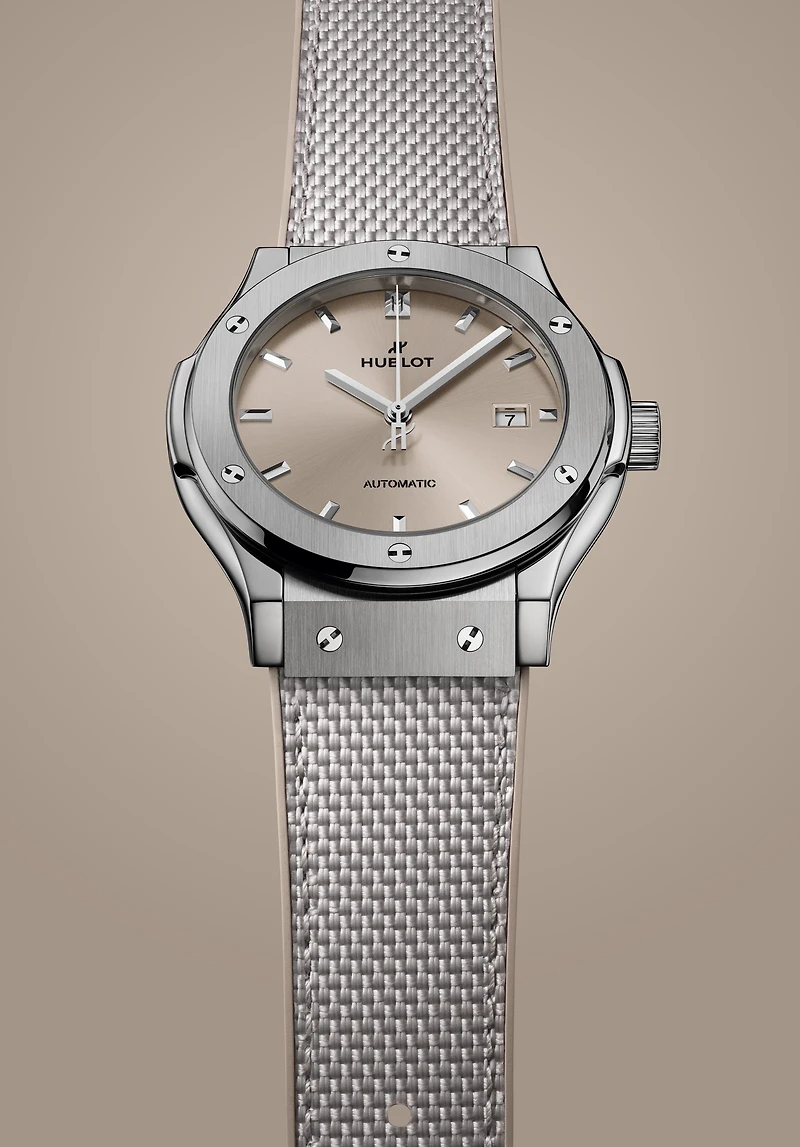 Shop classic fusion essential taupe in Canada | La Maison Monaco