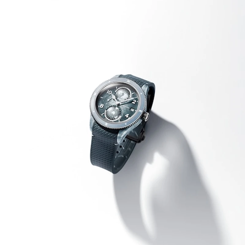 Shop montblanc 1858 geosphere 0 oxygen mount vinson limited edition – 986 pieces in Canada | La Maison Monaco