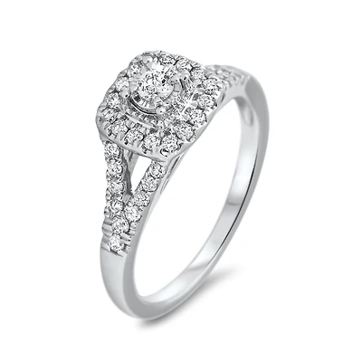 10K GOLD RING WITH DIAMONDS