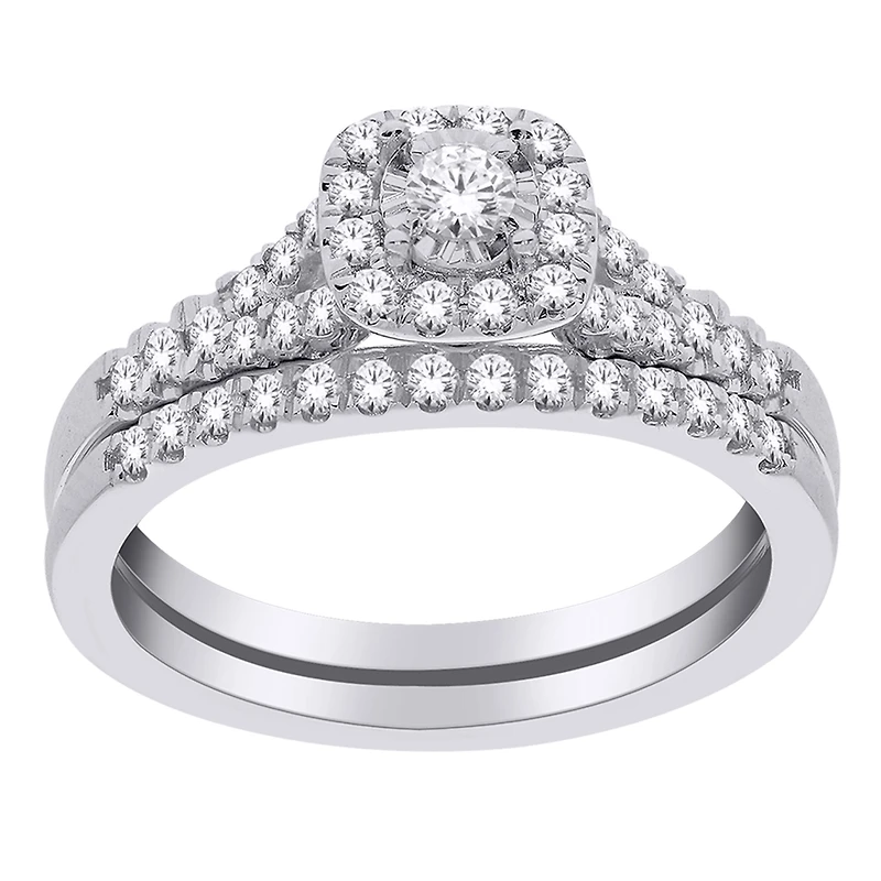 10K GOLD RING WITH DIAMONDS