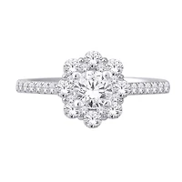 14K WHITE GOLD RING WITH DIAMONDS