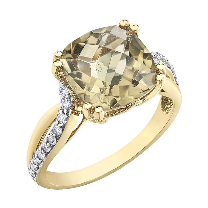 10K GOLD RING TOPAZ AND DIAMONDS