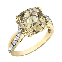 10K GOLD RING TOPAZ AND DIAMONDS