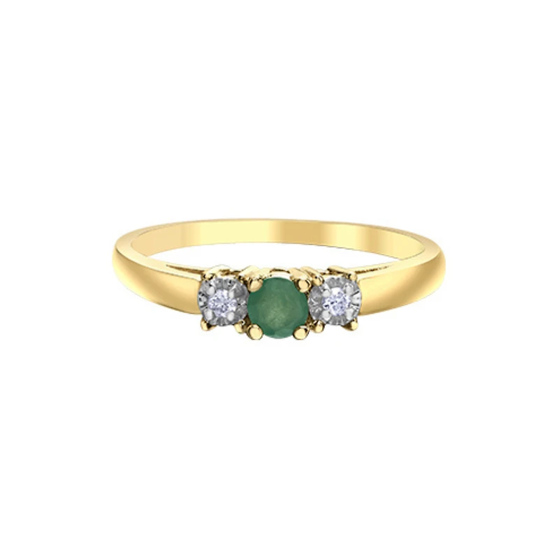 10K GOLD RING WITH EMERALD