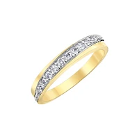 10K GOLD RING WITH DIAMONDS
