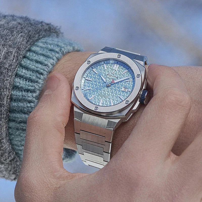 ALPINER EXTREME AUTOMATIC 39MM