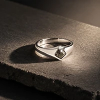 10k white gold ring