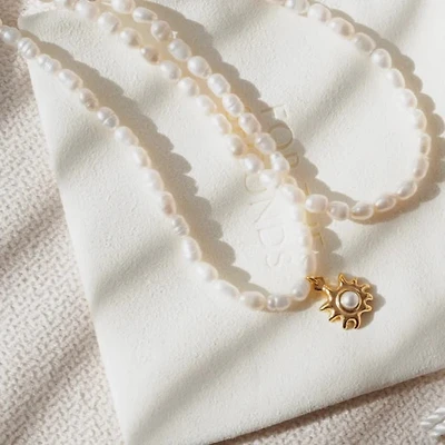 Mendy Pearl Necklace