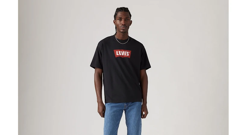 Vintage Batwing Graphic T-Shirt