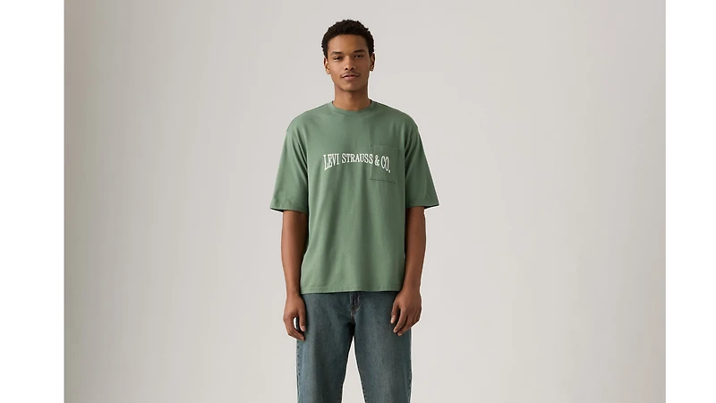 Half-Sleeve Graphic Pocket T-Shirt