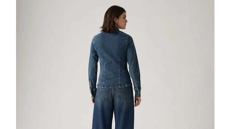 Long-Sleeve Shaped Shirt