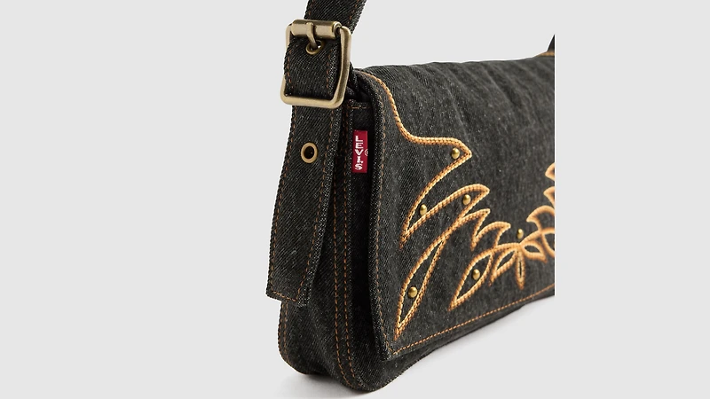 Brannan Shoulder Bag