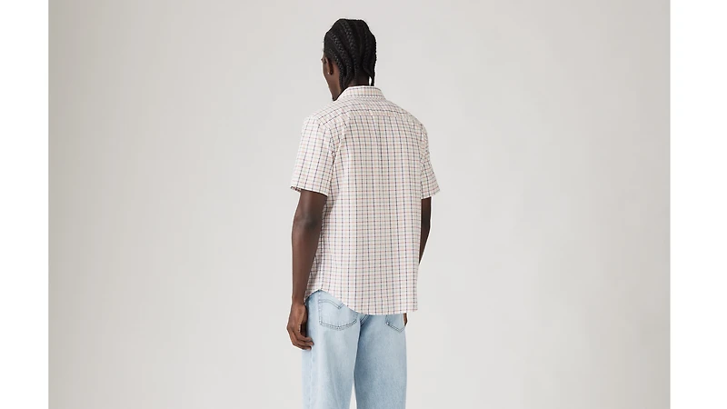 Short Sleeve Classic One Pocket Standard Fit Shirt