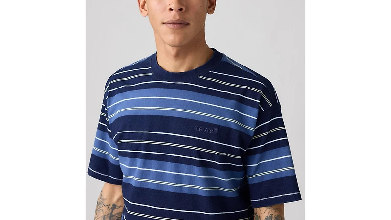 Red Tab™ Vintage T-Shirt